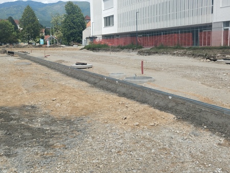 Izgradnja novih zunanjih športnih površin  (7)